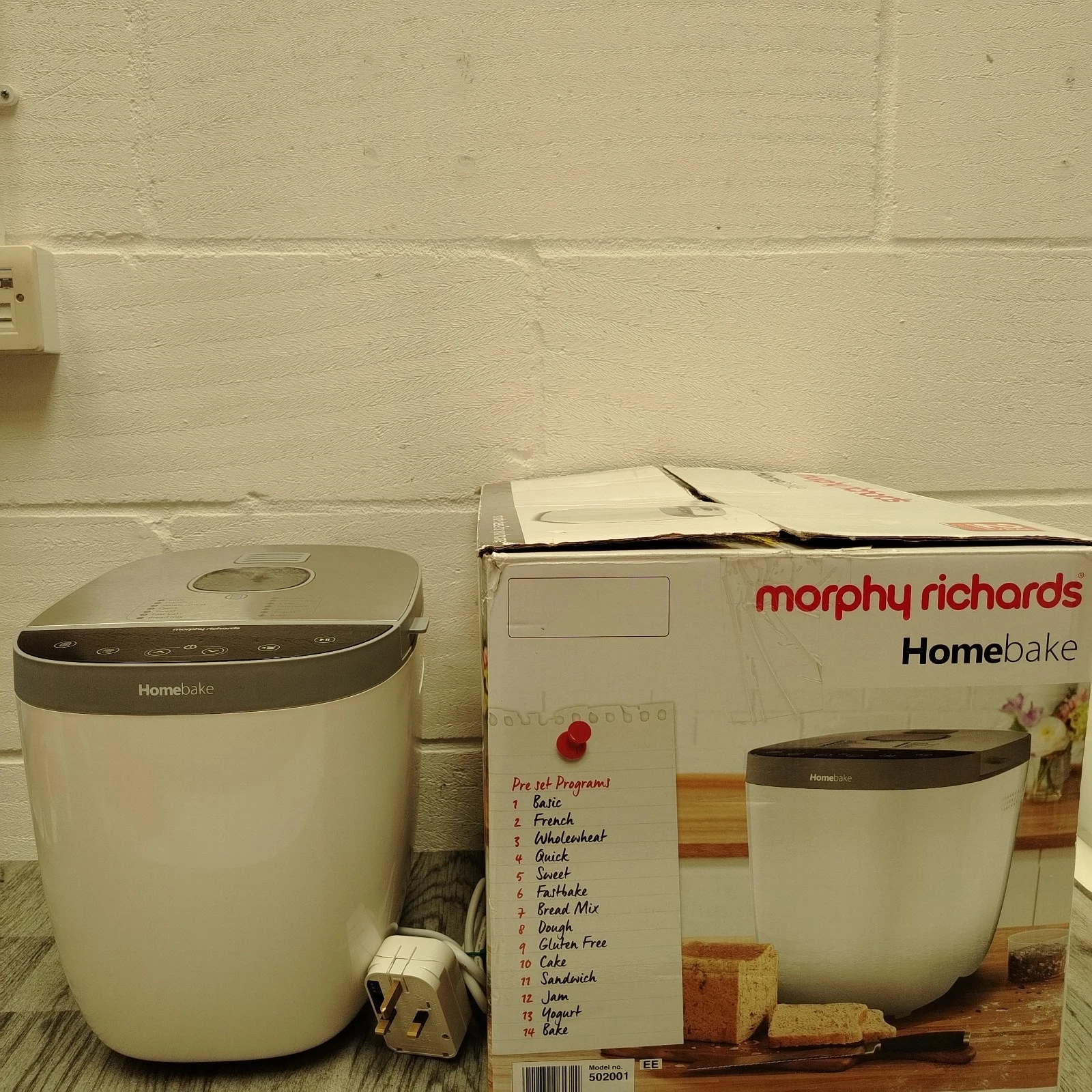 Morphy Richards Home Bake 14-Program Programmable Breadmaker - 502001
