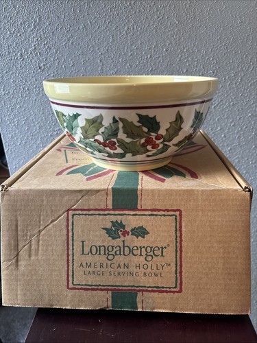 Longaberger AMERICAN HOLLY 11” Round Christmas Serving mixing Bowl MADE IN USA