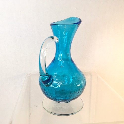2 Vtg Art Glass Crackle Glass Pitcher Decanters Green And Blue Mid Century - Picture 7 of 10