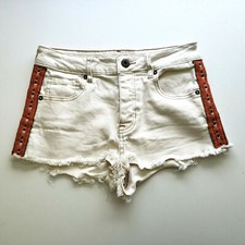 BULLHEAD DENIM JUNIOR'S HIGH RISE CUT OFF IVORY DENIM STRETCH SHORTS: 5