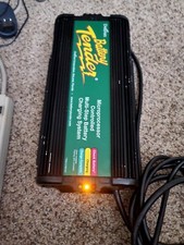 Deltran Battery Tender Microprocessor Controlled Multi-step. In Good Condition