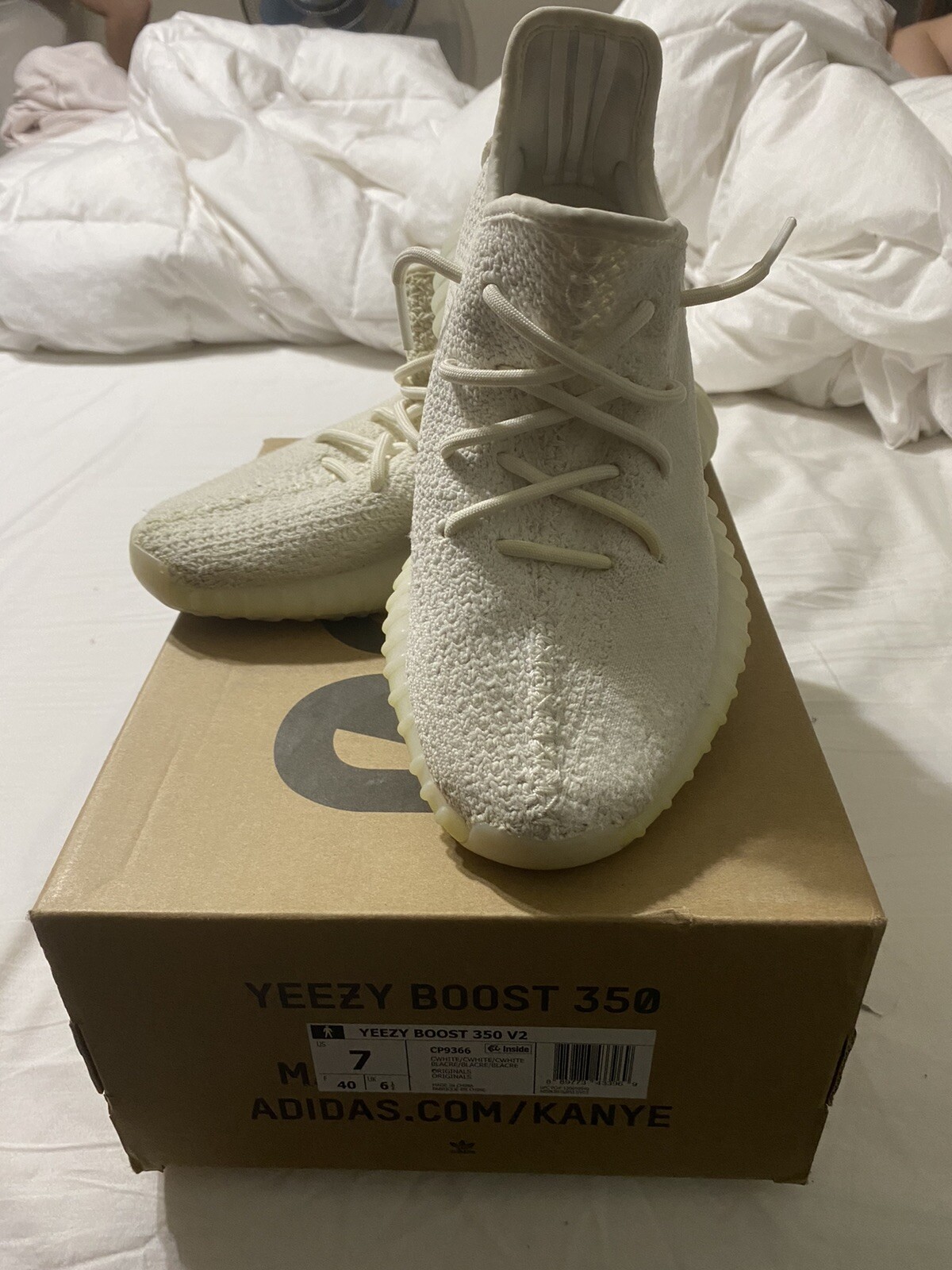 yeezy size 7 uk