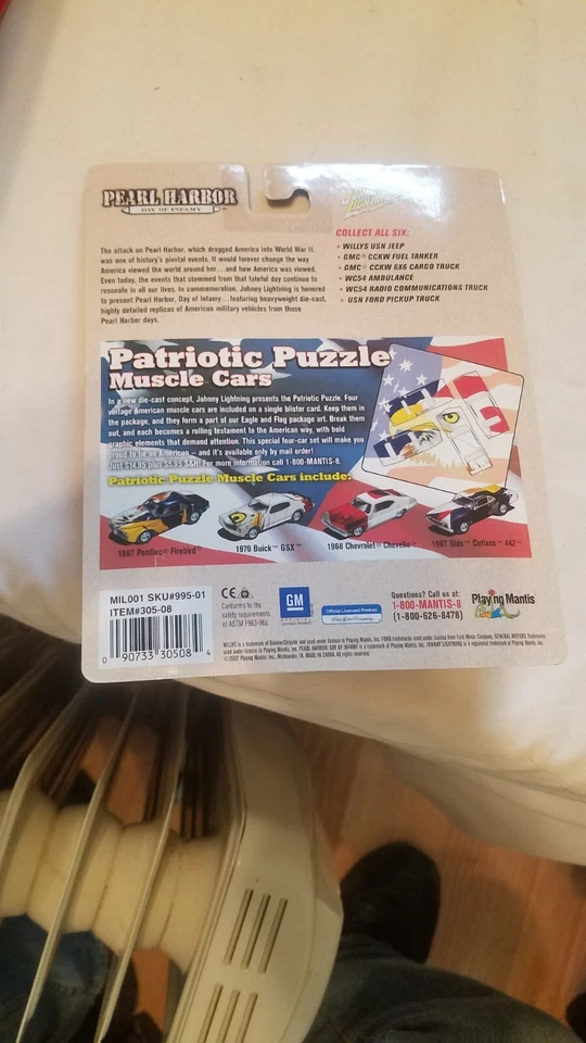 Johnny Lightning 2002 Pearl Harbor Day of Infamy 1/64 GMC CCKW Fuel Tanker New - Image 3 of 3