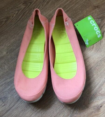 Crocs Damen-Pumps Stretchsohle flach mit Melone/Stuck lockere Passform Canvas Größe UK9
