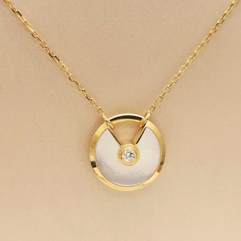 Cartier 2024 small necklace