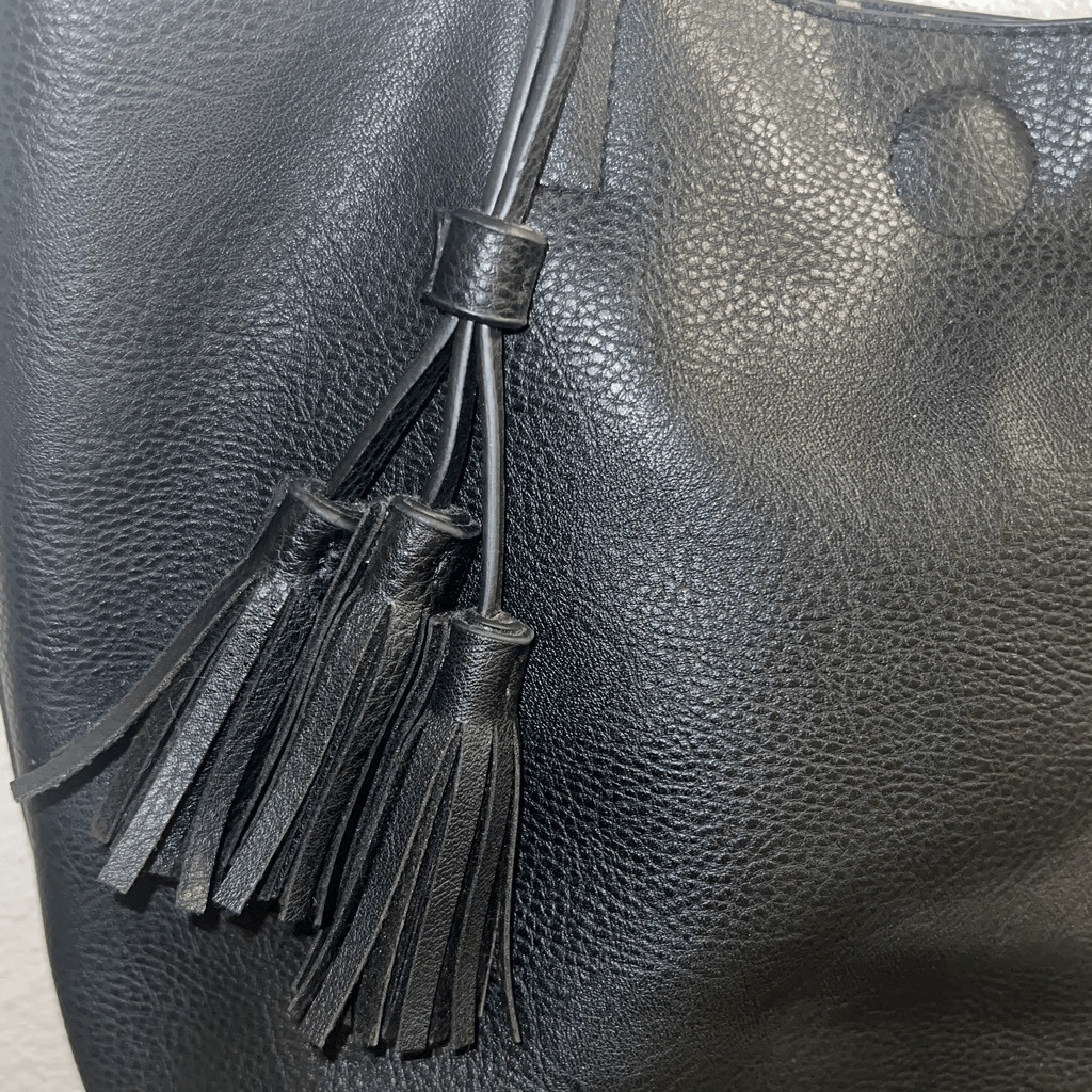 Leopard Print Tote - image 4