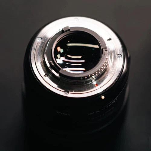 Sigma Art 35mm f/1.4 DG HSM Art Lens Wide Angle for Nikon F Mount - Picture 10 of 12
