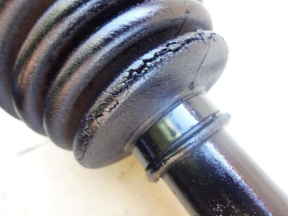 NISSAN DATSUN 510 MODEL 1967 73 PAIR REAR AXLE LEFT SIDE RIGHT SIDE USED - Image 2 of 4