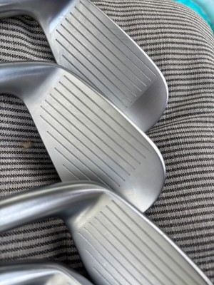 One swing Eisensatz HB01-5-PW - KBS Tour  lite reg. Flex - wie neu
