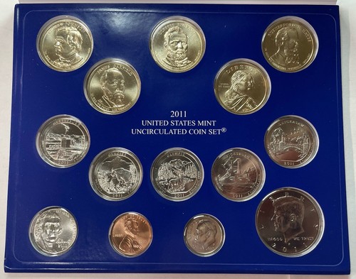 2011 US Mint Uncirculated Set - Picture 2 of 5