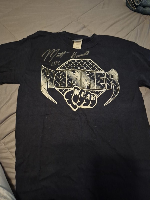 Autographed UFC T shirt Black Matt Hamill Ultimate Fighter RARE Hammer Small