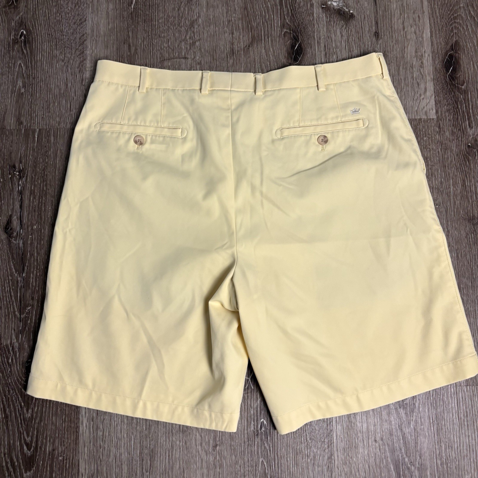 Peter Millar Salem Men’s 36 Wicking Butter Yellow EB82 Performance 9” Shorts