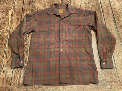 vintage WOOLSHIRE supreme 100% Worsted Wool men's S Plaid w/ collar loop Shirt