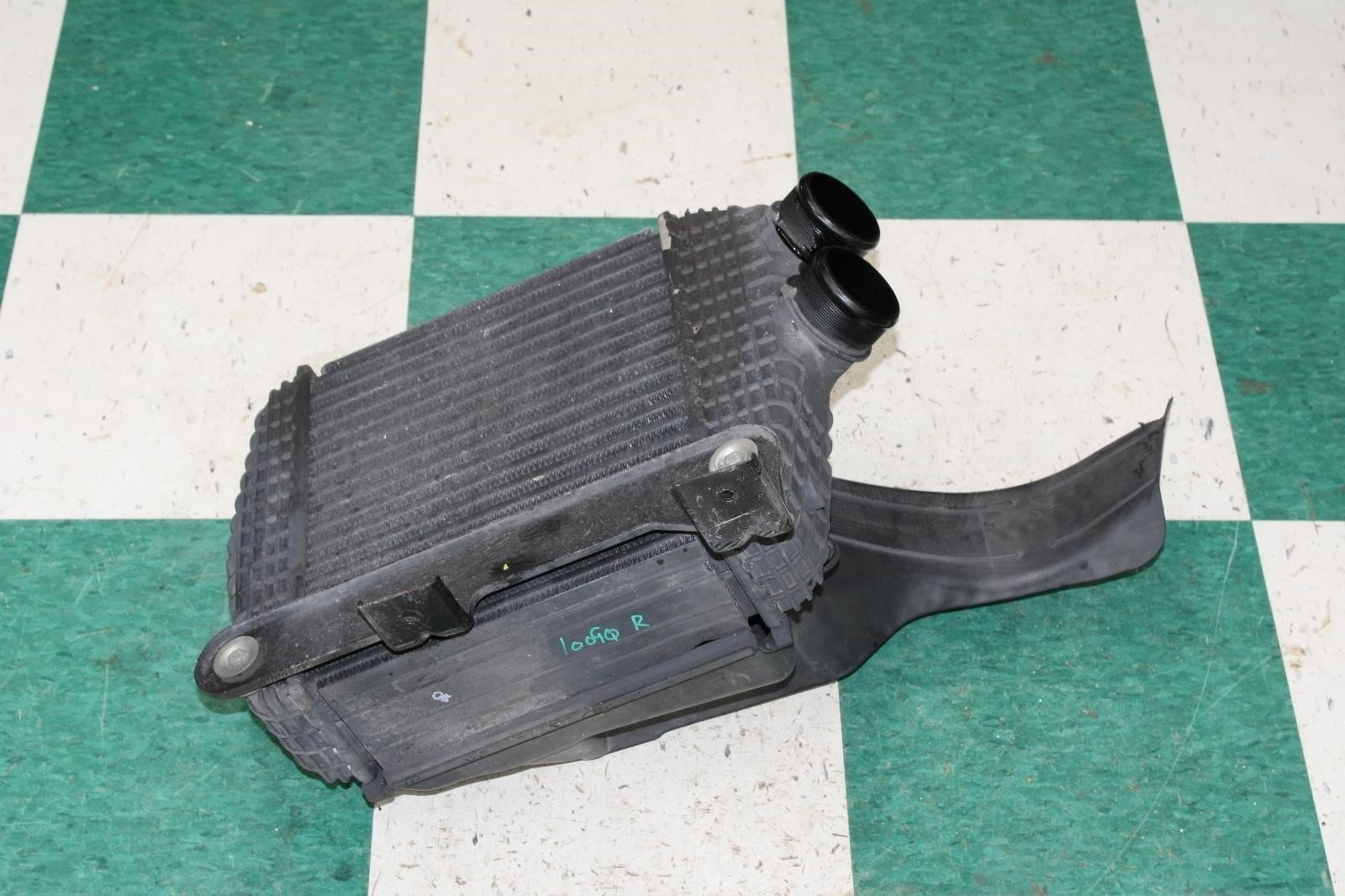 Maserati Ghibli 2014-2021 Right Intercooler