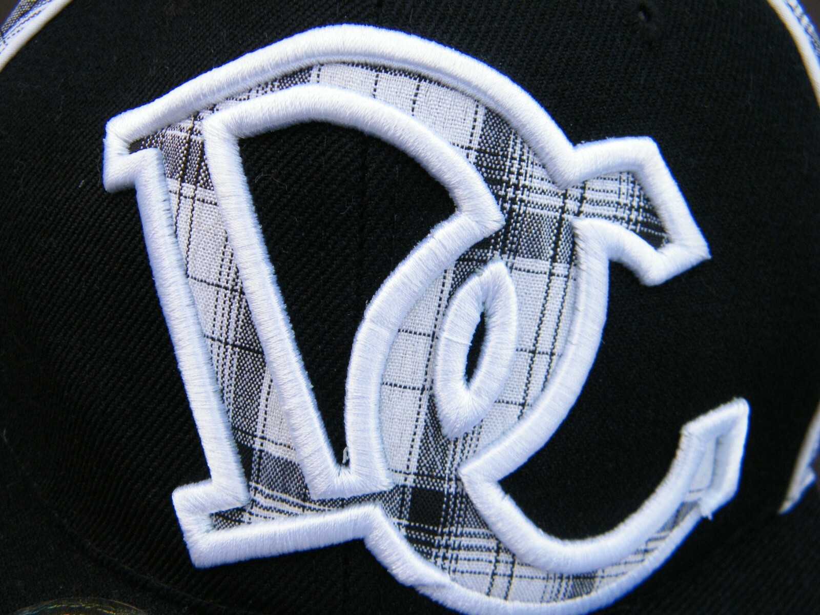 City Hunter Ultimate Men's FITTED Washington DC Theme… Gem