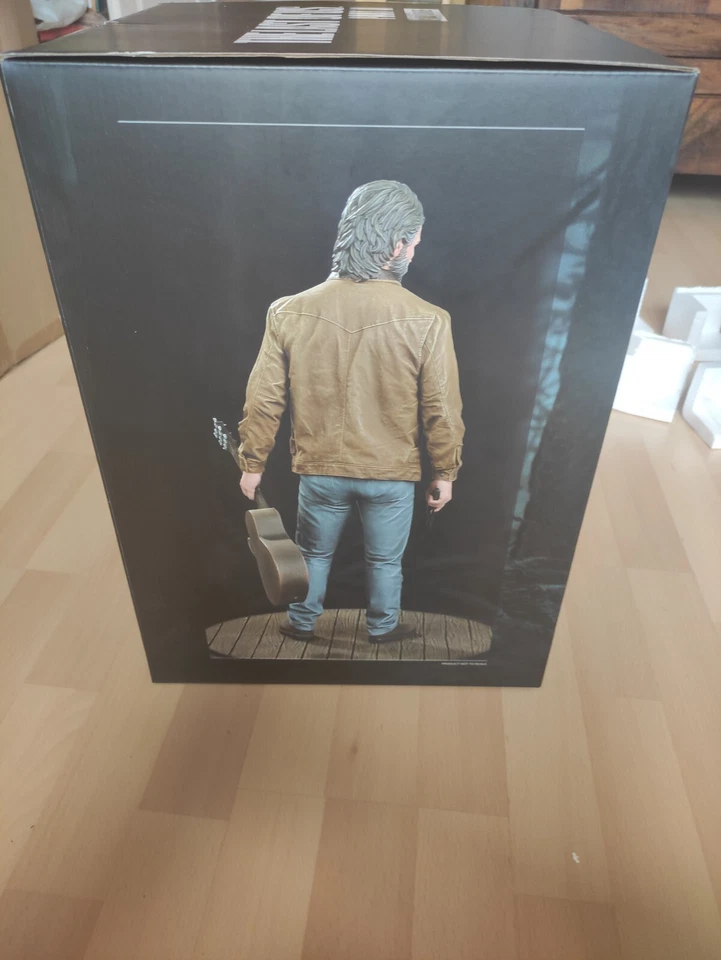 Figurine Statue collector Joel The last of us 2 neuve - Photo 4/4
