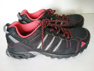 black and pink tennis shoes
