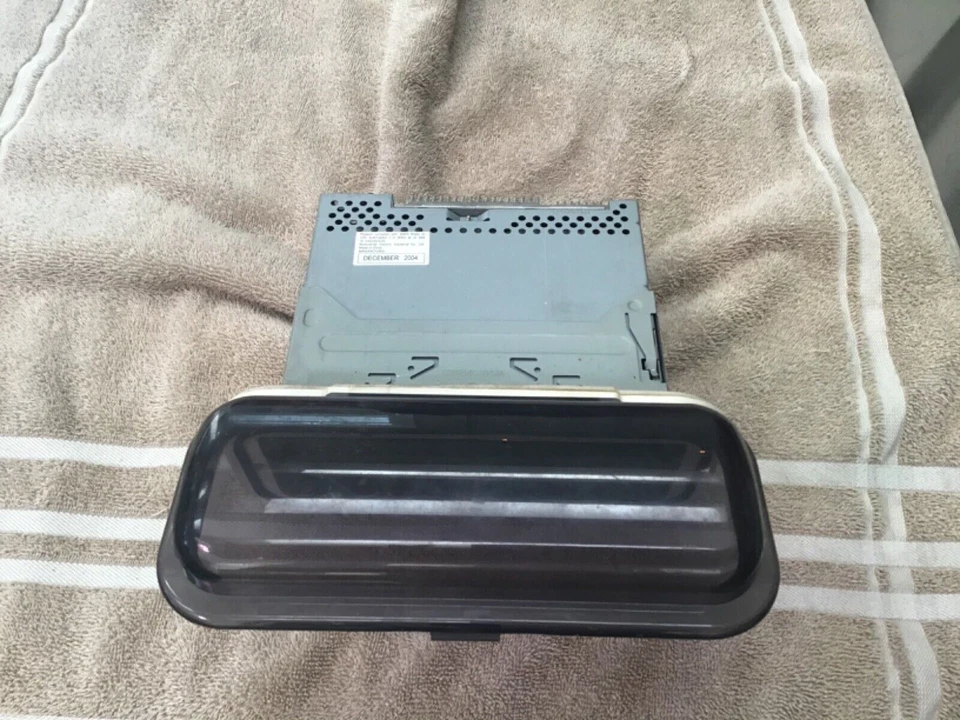 Honda Goldwing GL1000 1978 radio inserción Panasonic CQ-C1101U Foto 2 de 4