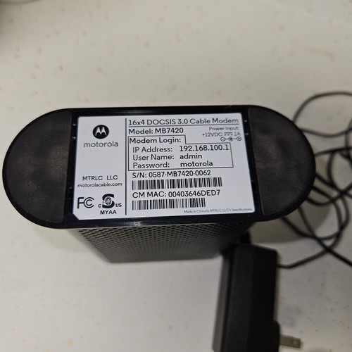 Motorola 16x4 Docsis 3.0 Kabelmodem Model:MB7420 mit Kabeln, getestet - Bild 4 von 4