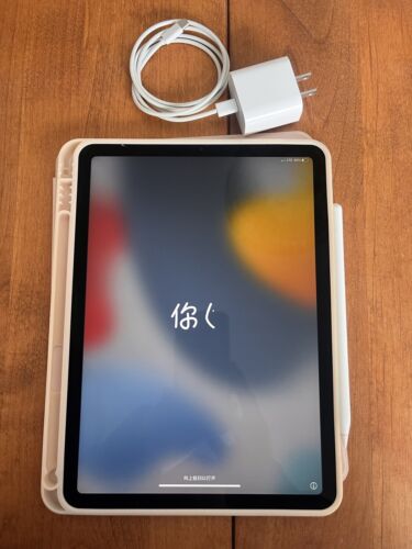 NEUWERTIG - Apple iPad Air - 4. Gen 64 GB, WLAN + 4G (Verizon) - silber - mit Bleistift - Bild 1 von 4