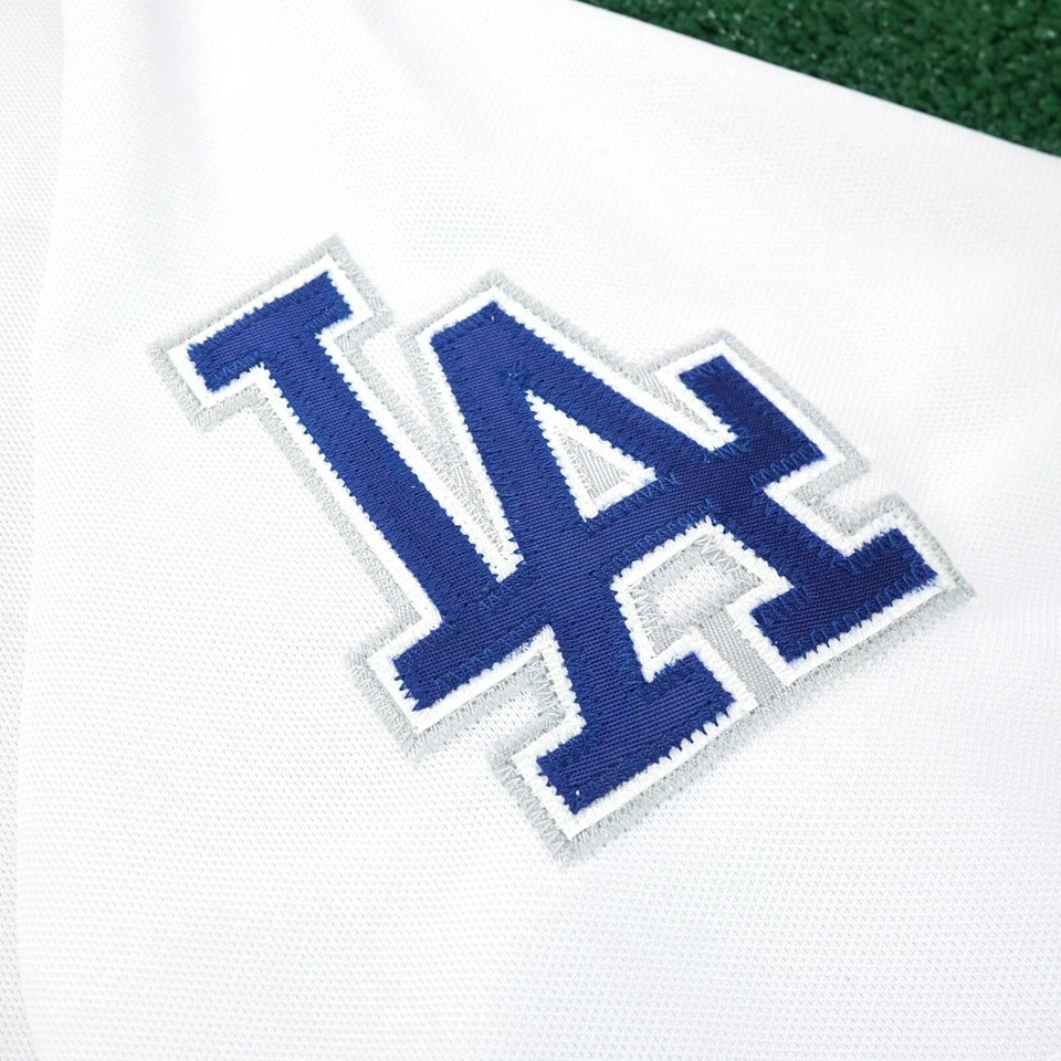 Camiseta Clayton Kershaw Los Angeles Dodgers Cooperstown Home blanca con parche Foto 4 de 4