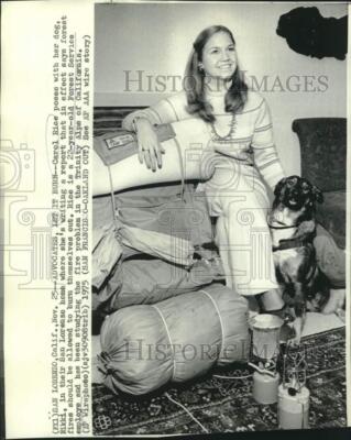 1975 Press Photo Forest Service employee Carol Rice with dog in San ...