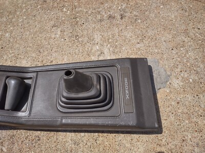 ホッグス 1984-1989 Nissan 300ZX OEM Manual Center Console with Lid