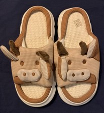 Womens Cow Slippers Size 11 Cute  Slip Ons