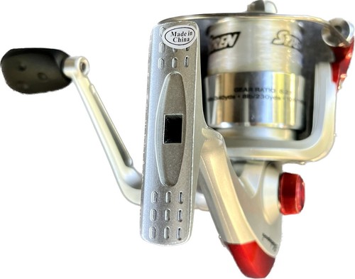 SHAKESPEARE CMF BASS 35 BSP35 5.2:1 GEAR RATIO SPINNING REEL 8 LB STREN NO BOX - Picture 3 of 7