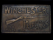 UA05124 NOS VINTAGE 1970s  WINCHESTER REPEATING ARMS  GUN  FIREARM BUCKLE