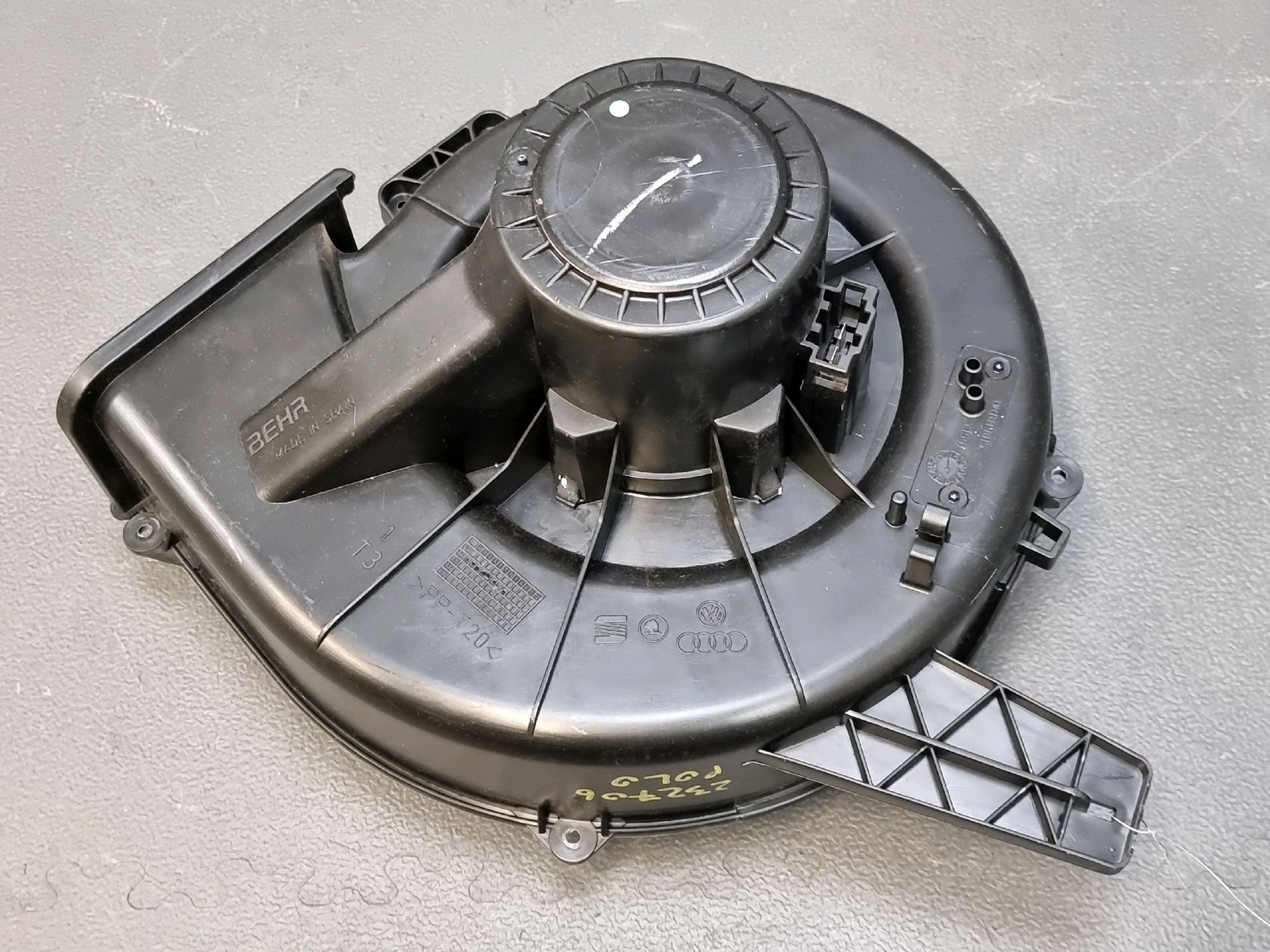 Moteur ventilateur chauffage climatisation - Volkswagen Polo V ...