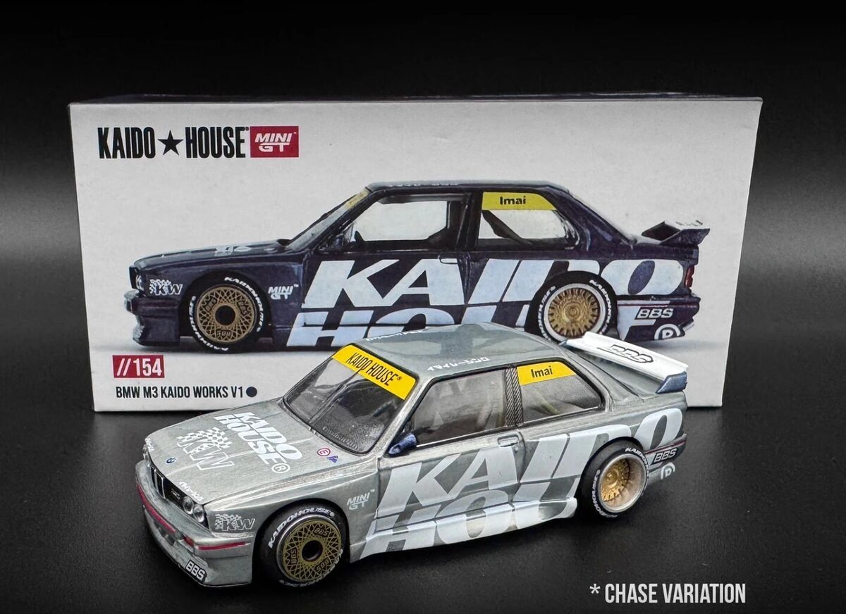 Chase! Mini GT x Kaido House 1:64 BMW M3 (E30) Kaido Works Chase! Mini GT x Kaido House 1:64 BMW M3 (E30) Kaido Works
