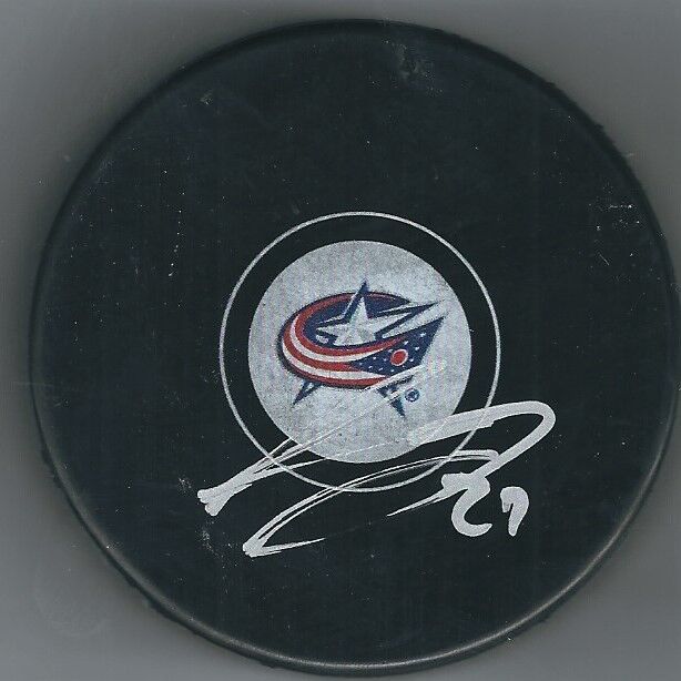 Autographed RYAN MURRAY Columbus Blue Jackets Hockey Puck - w /