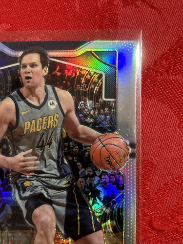 2019-20 Panini Prizm Basketball Silver Refractor #218 Bojan Bogdanovic - Picture 2 of 7