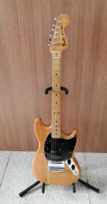 Fender USA Mustang 1977 - ナチュラル Fender Mustang Natural Made in USA 1977 Vintage Solid Body