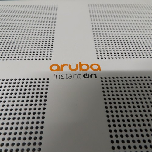 JL681A HPE Aruba Instant On 1930 8G Class4 PoE 2SFP 124W Switch JL 681A - Picture 5 of 7