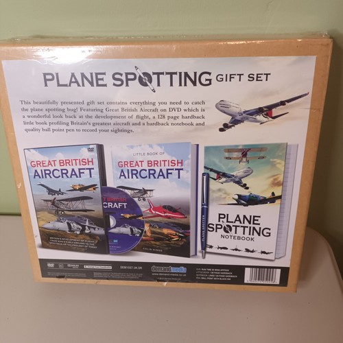 Plane Spotting Gift Set-Brand New & Sealed DVD BOOK PAD PEN - Picture 2 of 5