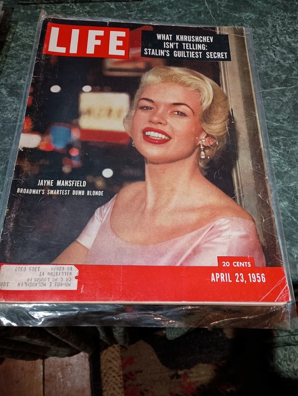 Life Magazine April 23, 1956 Jayne Mansfield Broadway's Smartest Dumb Blonde