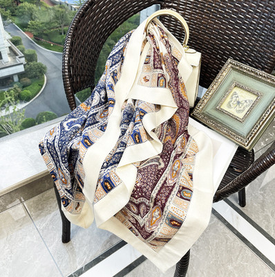 70%Cashmere 30% Silk graphics Print Neckerchief Scarf Shape Bandana 90X90cm Wrap