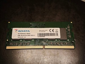ADATA 4GB DDR3 RAM Speichermodul AQ12P4HCU-8BAS 1,2V