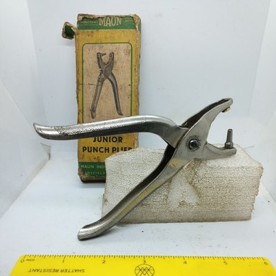 Vintage Maun Junior Punch Plier No. 248, Size 5 1/2'' 3/32'' 2.4mm Hole Boxed Tool