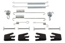 MAPCO Zubehörsatz Bremsbacken 9158 Hinten für FORD MONDEO II (BAP)