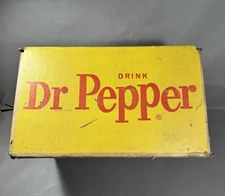 Rare Vintage 1960’s Dr. Pepper Soda ~ Saco, Maine Cardboard Display Carrying Box