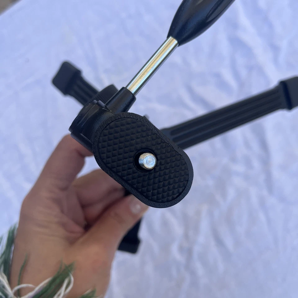 Mini trípode de campo Bushnell de colección solo equipo para mochileros al aire libre negro 6 pulgadas de alto Foto 4 de 4