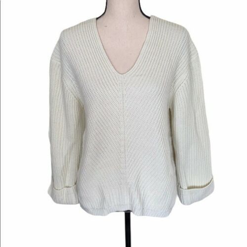 Cotton Emporium Women's V-neckline Sweater Cream … - image 1