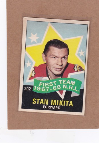 Stan Mikita #202 1968 O-Pee-Chee card