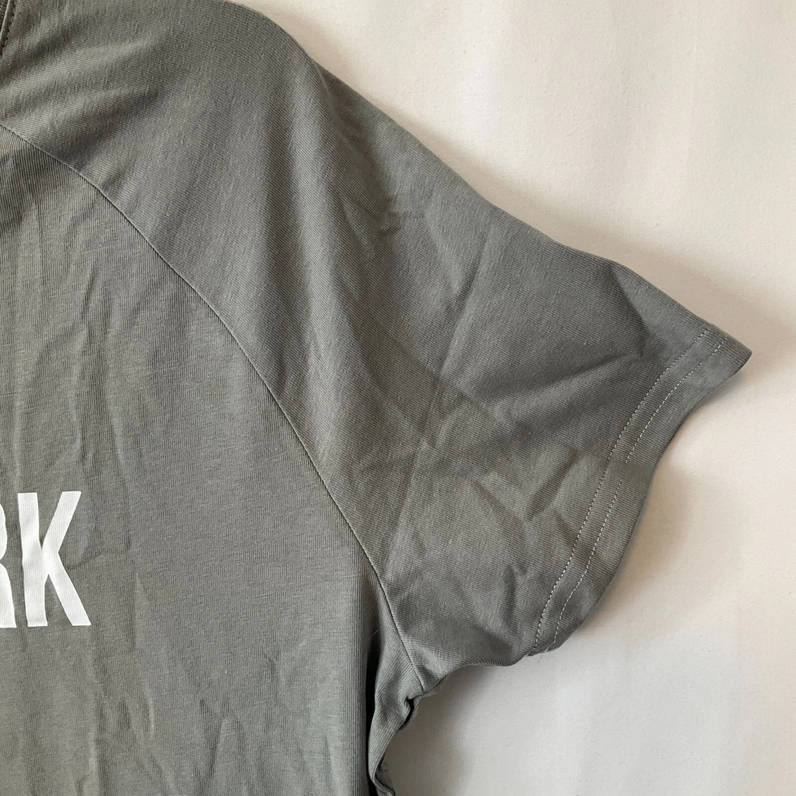 gymshark short sleeve shirt