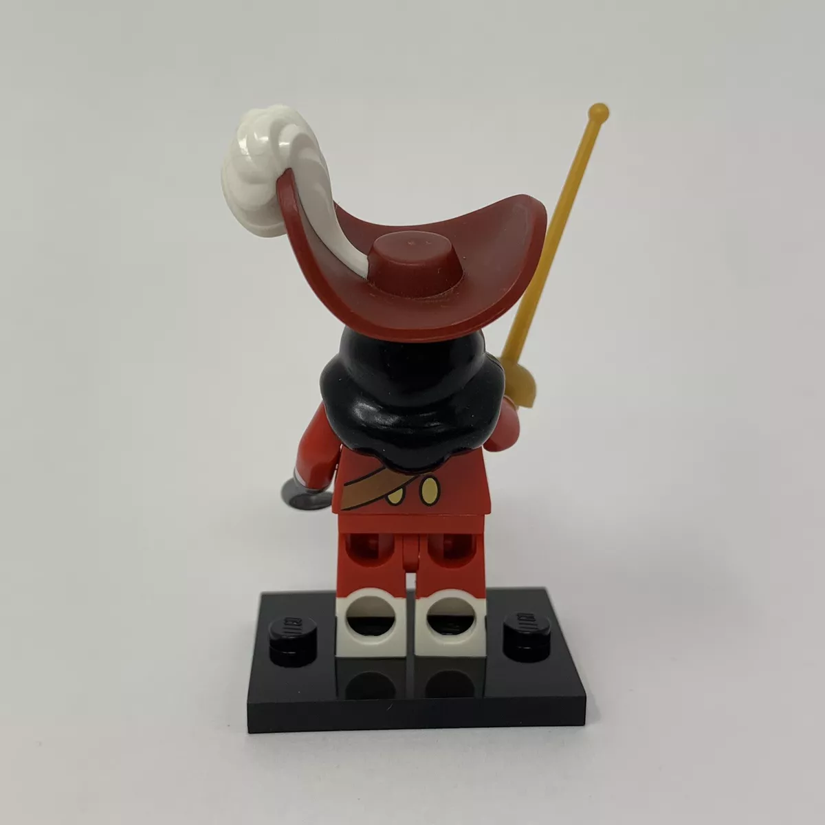 Lego Captain Hook Collectible Minifigure Disney Series 1 CMF Complete w/  Stand