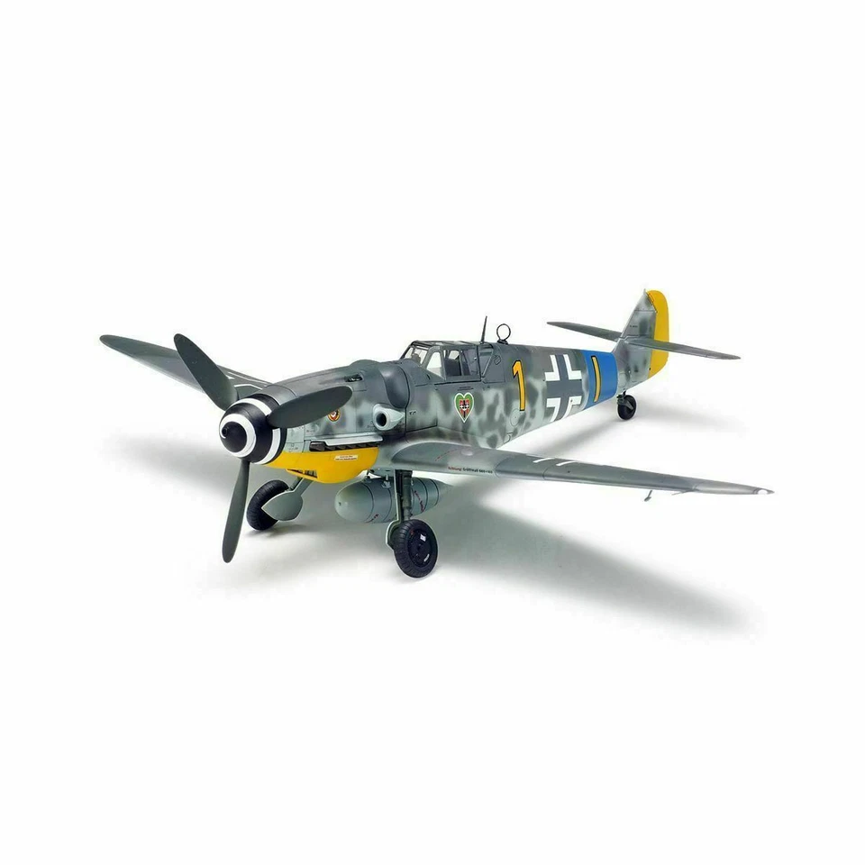 Tamiya 61117 Messerschmitt Bf109 G-6 Kit Montaggio 1/48 - Immagine 2 di 4