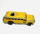 Hot Wheels Redline 1971 S’Cool Bus Heavyweights Yellow School Bus Hong Kong